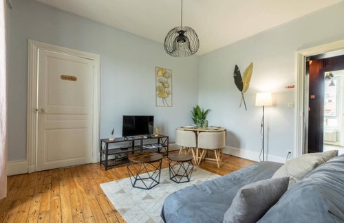 La Gare Appartement | F3 Av république avec garage (c)
