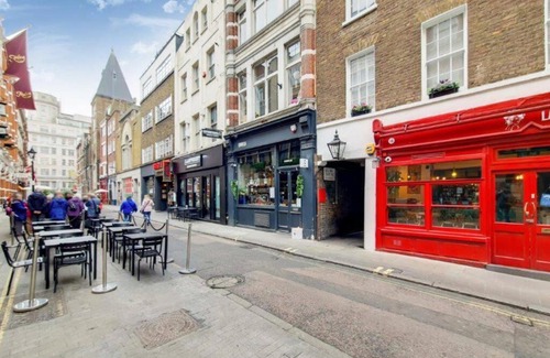 Covent Garden Appartement | Fab! 2 Bedr/3 Beds in the heart of Covent Garden!