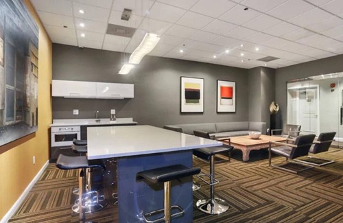 Connecticut Ave - K Street Appartement | Fab Foggy Bottom 1BR w/ Concierge & Gym, walk to Bars, by Blueground