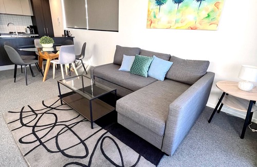 Phillip Appartement | Fab in Phillip - 2bd 2bth Apt