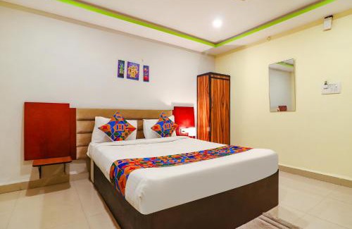 Kukatpalli Hôtel | FabExpress Broholic Suites - Nr JNTU Kukatpally