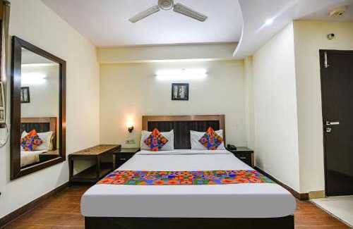 Patel Nagar Hôtel | FabExpress Swiss International - Nr Patel Nagar Metro