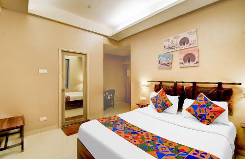Nampally Hôtel | FabHotel Arastu Plaza - Nr Nampally Railway Station