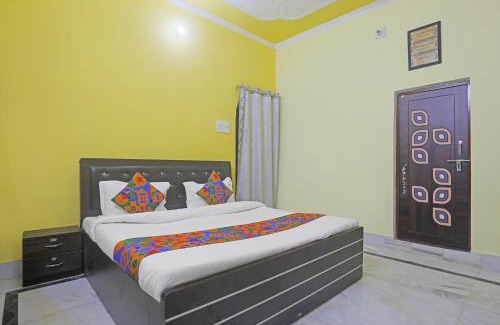 Kakarmatha Maison | FabHotel Baba Guest House - Dasaswamedh Ghat