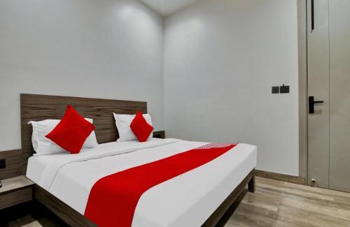 Delhi Hôtel | FabHotel Golden Petal