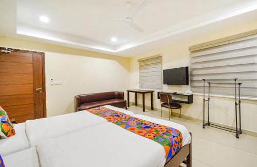 Kachiguda Hôtel | FabHotel Prime AM Suites - Nr Yashoda Hospitals