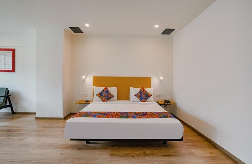 Ahmedabad Hôtel | FabHotel Prime Terrazo Suites
