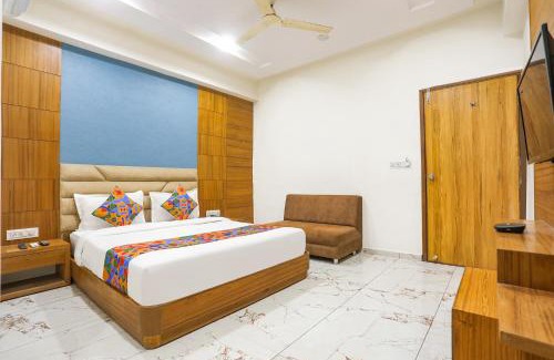 Khattalwada Hôtel | FabHotel Raj Villa - Nr Tri mandir