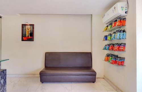 Central Chennai Hôtel | FabHotel Royal Park Residency