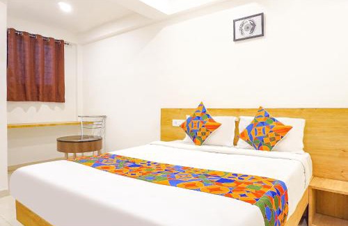 Pune Hôtel | FabHotel Saffron Inn I - Nr Darshan Museum
