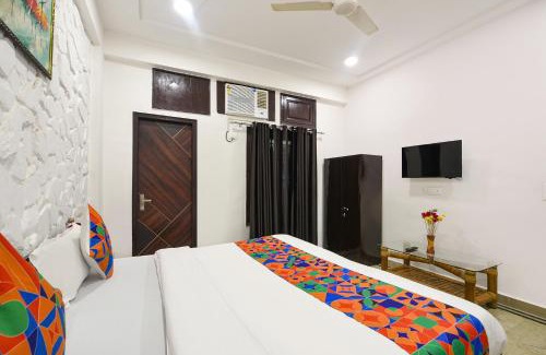 Noida Hôtel | FabHotel Silver Stone