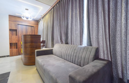 Medchal Hôtel | Fabhotel Srs Grand