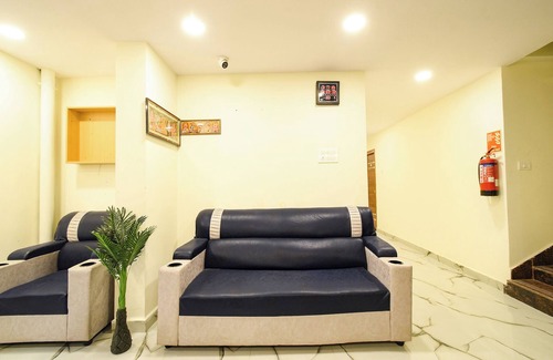 Medchal Hôtel | Fabhotel Vk'S Gandimaisamma