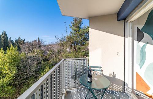 Cadereau Appartement | Fables du Jardin de la Fontaine