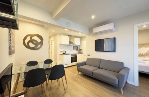 Porta Appartement | FABRATIC-3h - Trois Chambres Appartement, Couchages 5