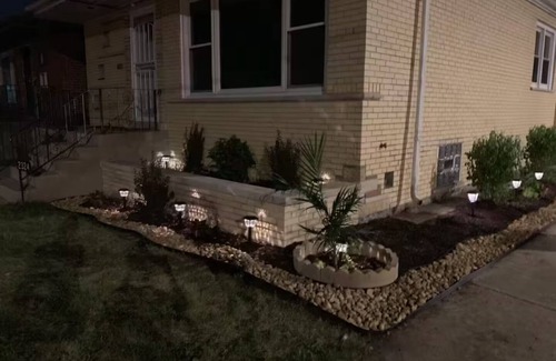 South Deering Maison | Fabulous 3-bedroom house with AC in Chicago