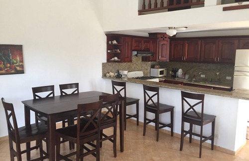 Samana Copropriété | Fabuleux condo à quelques pas de la plage privée et de la piscine en bord de plage.