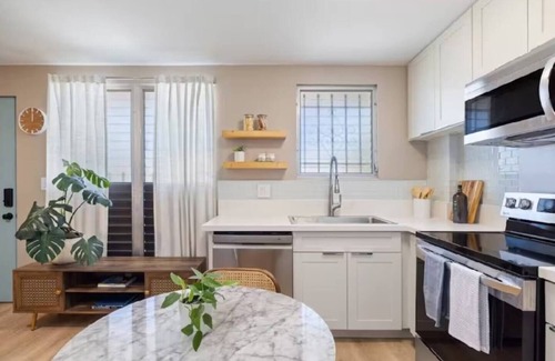 Diamond Head - Kapahulu - St. Louis Appartement | Fabulous Renovated Honolulu Loft with A/C