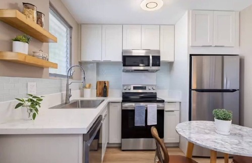 Diamond Head - Kapahulu - St. Louis Appartement | Fabulous Renovated Honolulu Loft with A/C