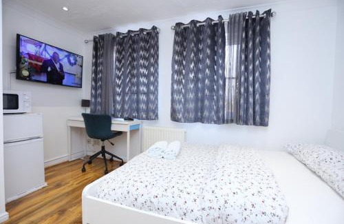 Thamesmead East Appartement | Fabulous Room with en-suite bathroom and shared kitchen