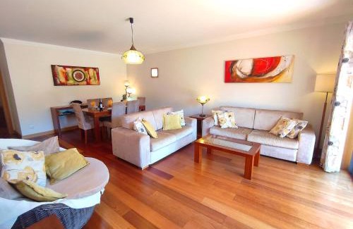 Montechoro Appartement | Fabulous Sunny Pool&Garden Condo by BeCherish