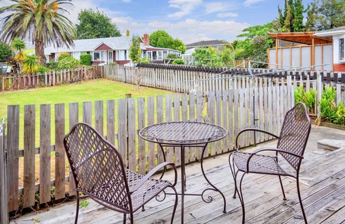 Pakuranga Heights Maison | ✨ Délice ensoleillé de trois chambres - Niveau supérieur ✨