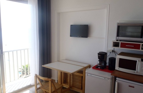 La Jetee Appartement | face a la mer plage et mer au pied de l'immeuble vue mer imprenable
