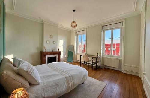Roanne Appartement | Face gare - Appart Haussmannien