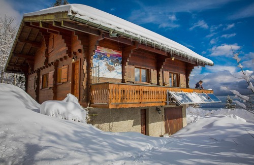 Mijoux Chalet De Ski | Face au Mt Blanc et le Lac Léman.