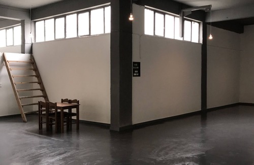 Ilion Appartement | Factory alternative accommodation.