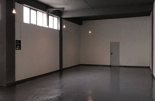 Ilion Appartement | Factory alternative accommodation.