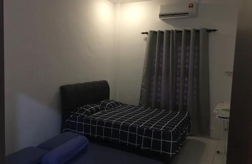 Kuching Maison | Fadi's Guesthouse at Bandar Baru Samariang