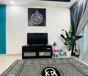 Ijok Appartement | FADINI MUSLEEM Homestay Puncak Alam