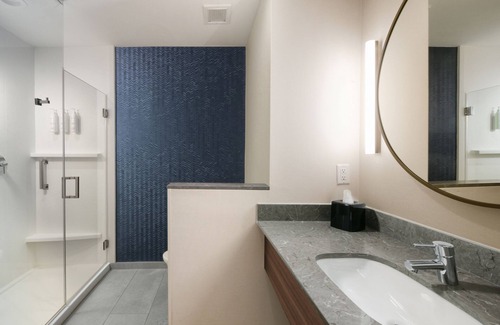 Buckner Terrace - Everglade Park Hôtel | Fairfield Inn and Suites Dallas East