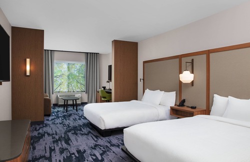 Quentin Hôtel | Fairfield Inn & Suites by Marriott Lebanon near Expo Center