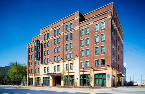 Yamacraw Village Hôtel | Fairfield Inn & Suites by Marriott Savannah Downtown Historic District