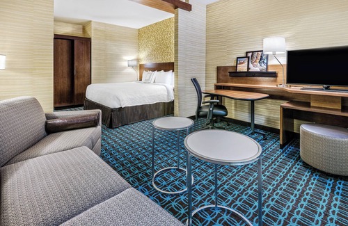 Van Hôtel | Fairfield Inn & Suites by Marriott Van Canton Area