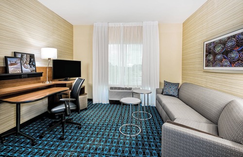 Van Hôtel | Fairfield Inn & Suites by Marriott Van Canton Area