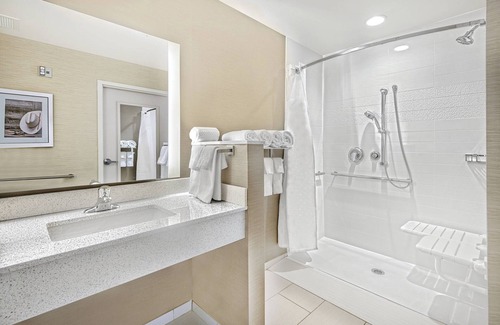 Van Hôtel | Fairfield Inn & Suites by Marriott Van Canton Area