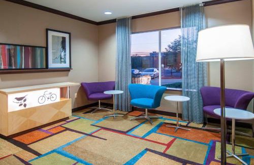 Hollywood Park Hôtel | Fairfield Inn & Suites by Marriott San Antonio North/Stone Oak