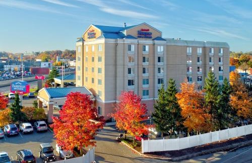 Avenel Hôtel | Fairfield Inn & Suites Woodbridge