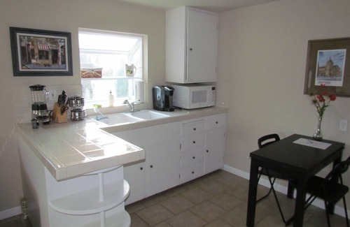Old Mountain View Maison | Fairmont Ave 1Br/1Ba, Great Family Neighborhood