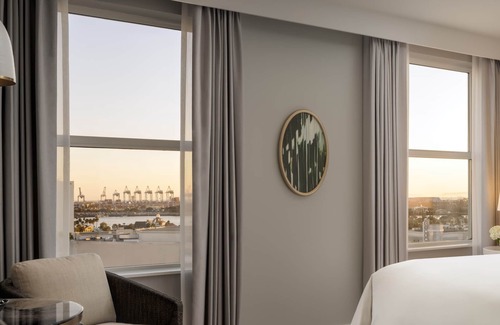 Waterfront Hôtel | Fairmont Breakers Long Beach