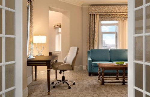 Byward Market - Parliament Hill Hôtel | Fairmont Chateau Laurier Gold Experience