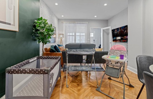 Fairmount Maison | Fairmount Big Backyard Kid Friendly Game House