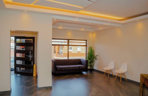 Goodwood Cabine | FAIRSTAY LODGE- SELF CATERING ACCOMMODATION IN PAROW CAPE TOWN
