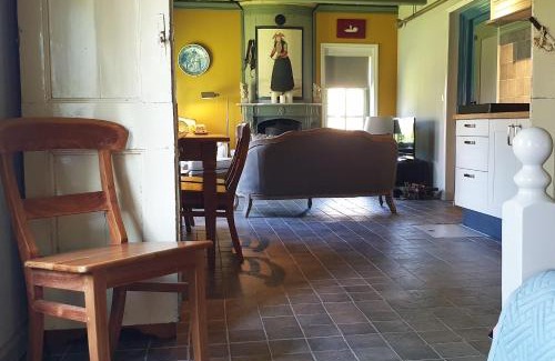 Jirnsum Maison | Fakânsjehûs Sfeervol met fijne tuin