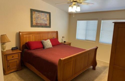 Alta Mesa Appartement | Falcon Field within mins of Gated Condo