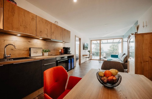 Rabenstein Appartement | Falkenstein Suite with whirlpool and sauna for 2 people