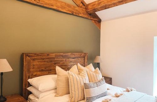 Abercwmboi Maison | Falls Cottage by Solace Stays